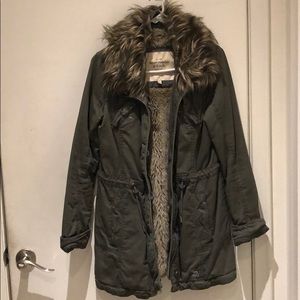 Abercrombie & FItch Sherpa parka size Small